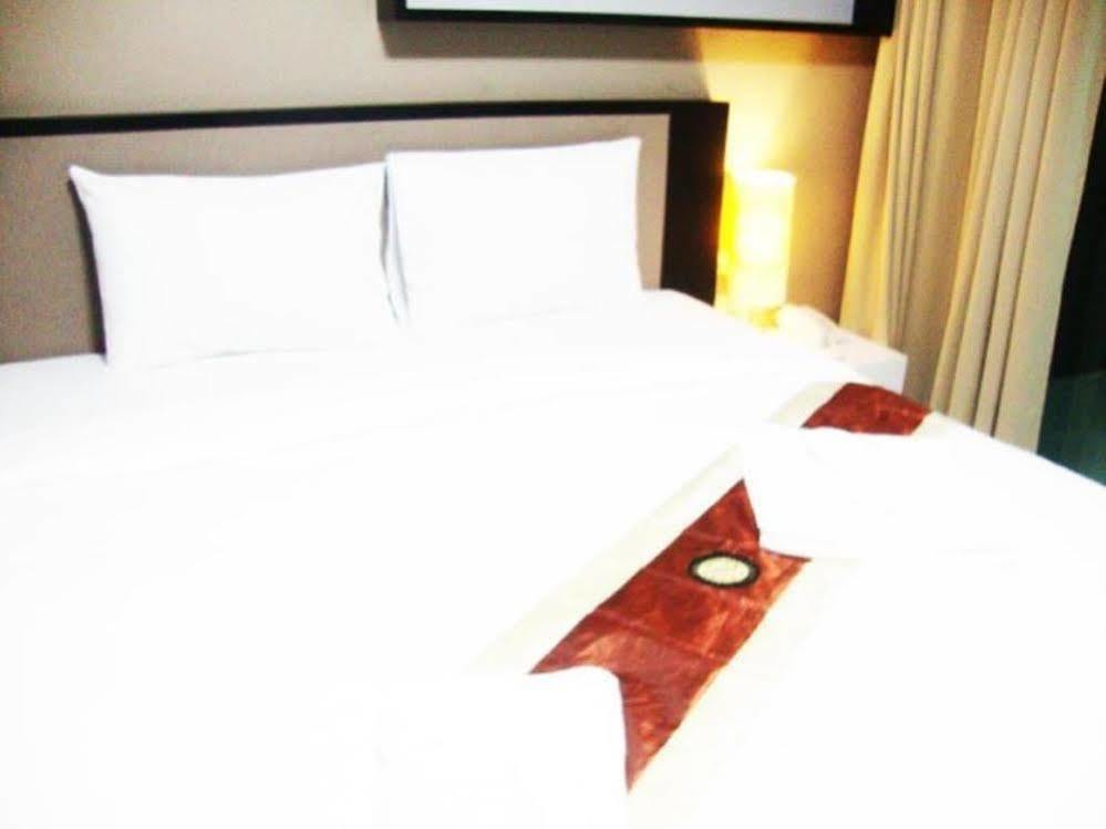 Thongmanee Hotel Hatjaj Kültér fotó