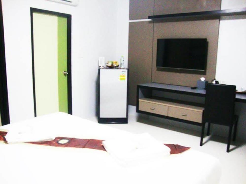 Thongmanee Hotel Hatjaj Kültér fotó